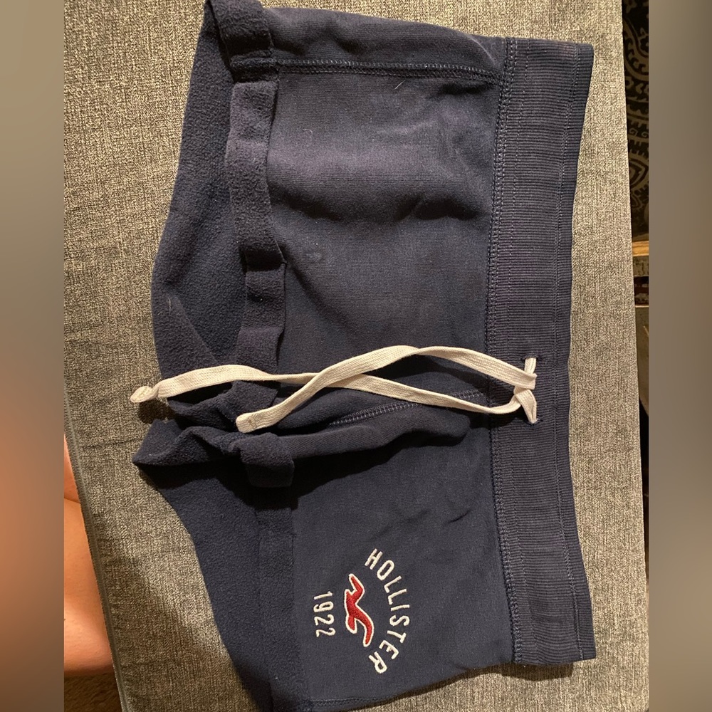 Navy soft Hollister shorts
